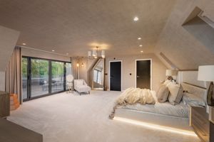 Photo 10- click for photo gallery